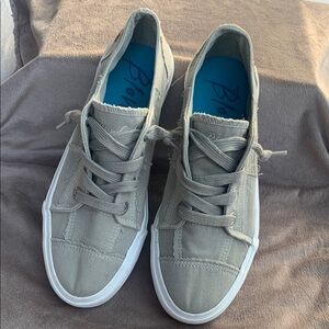 Blowfish Tan Canvas Sneakers